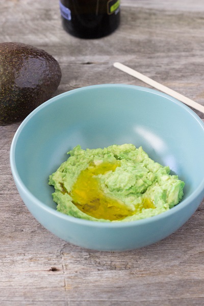 Avocado Olive Oil Face Mask