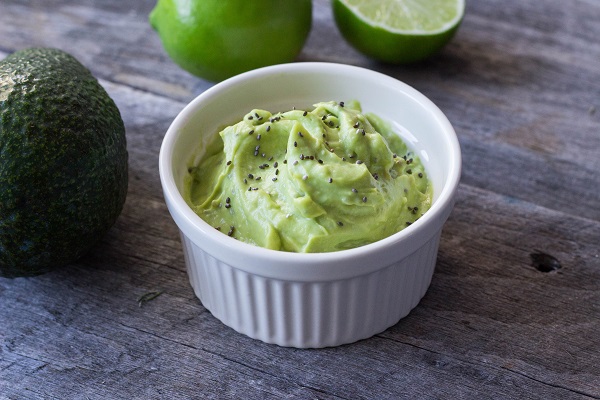 Roasted Garlic and Chia Guacamole Recipe - Eat Thrive Glow