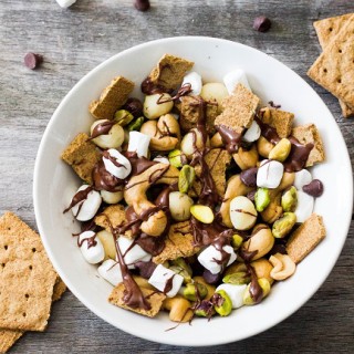 Dark Chocolate Peanut Butter S'mores Trail Mix - Eat Thrive Glow